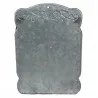 Černá vintage poštovní schránka COUNTRY COURIER s květinami 26×10×35 cm – fotografie 3