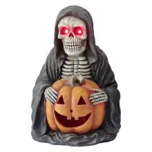 Halloweenská dekorace kostlivec s dýní a svítícíma očima 38x33x54 cm