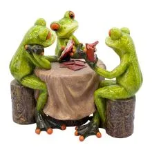 Dekorativní figurka tří žab u stolu 15x12 cm